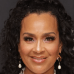 Lisa Raye Net Worth 2024: How She Built a $4 Million Fortune!